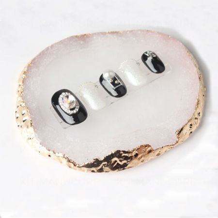 Palette manucure blanche en résine