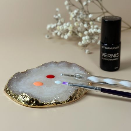 Palette manucure blanche en résine