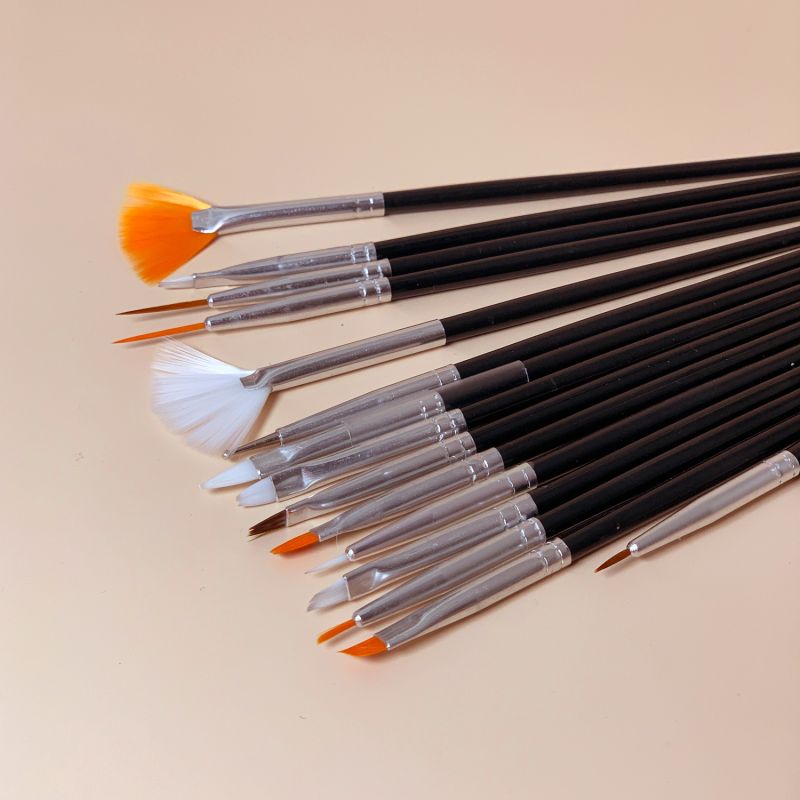 Lot de 14 Pinceaux et 1 Dotting Tool - Noir