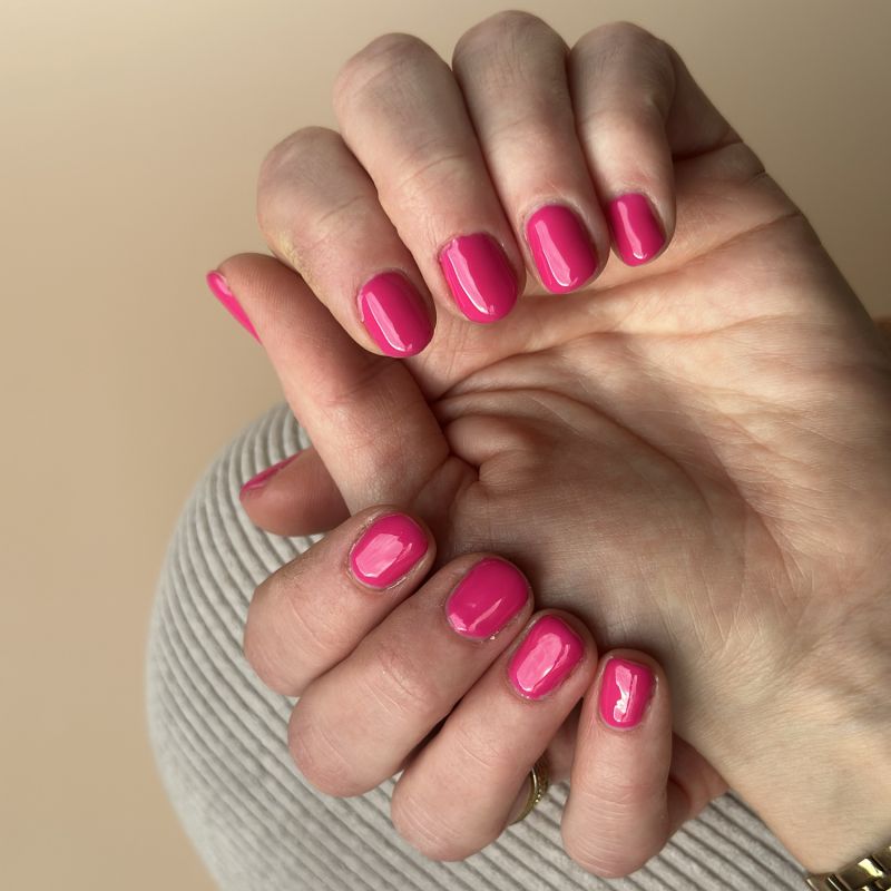 Vernis semi-permanent hema free Framboise