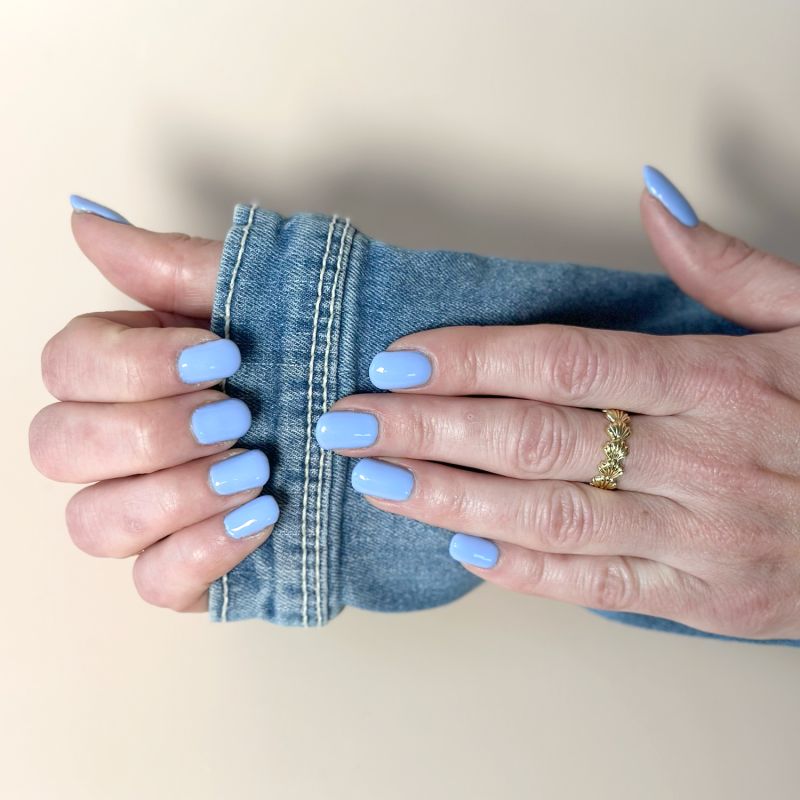 Vernis semi-permanent hema free Bleu Maya