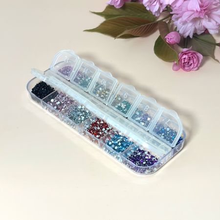 Boîte de Strass colorés pour ongles