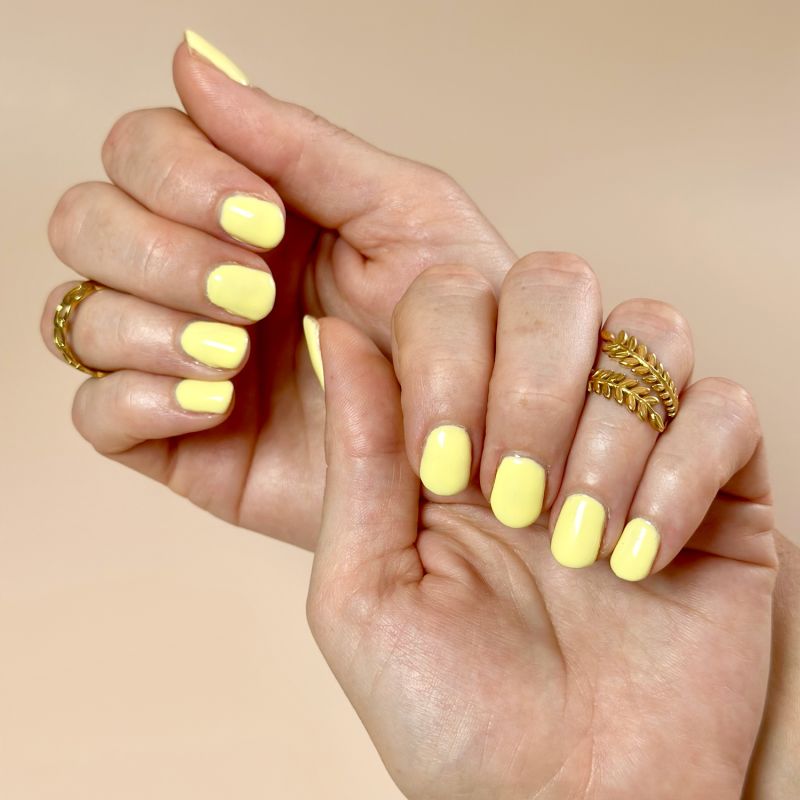 Vernis semi-permanent hema free Jaune