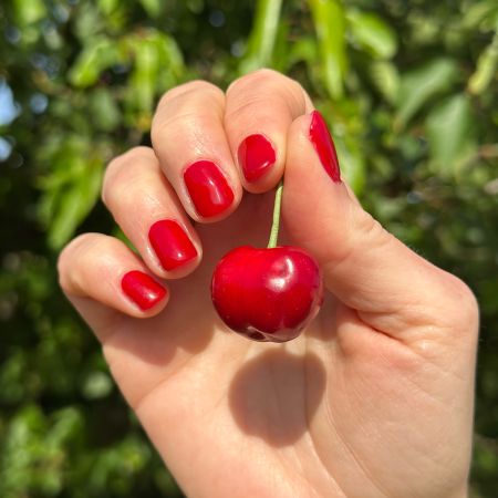 Vernis semi-permanent hema free Rouge Bordeaux