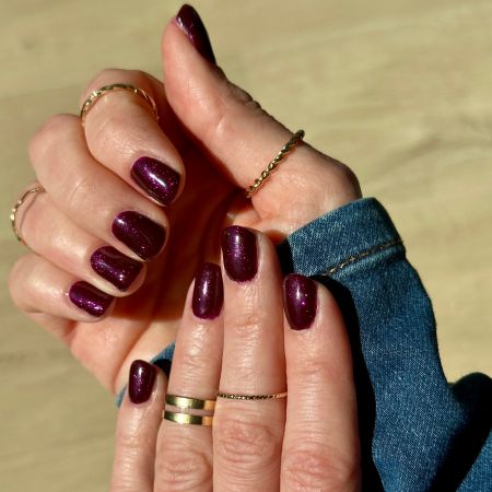 Vernis Semi-Permanent Bordeaux Sombre