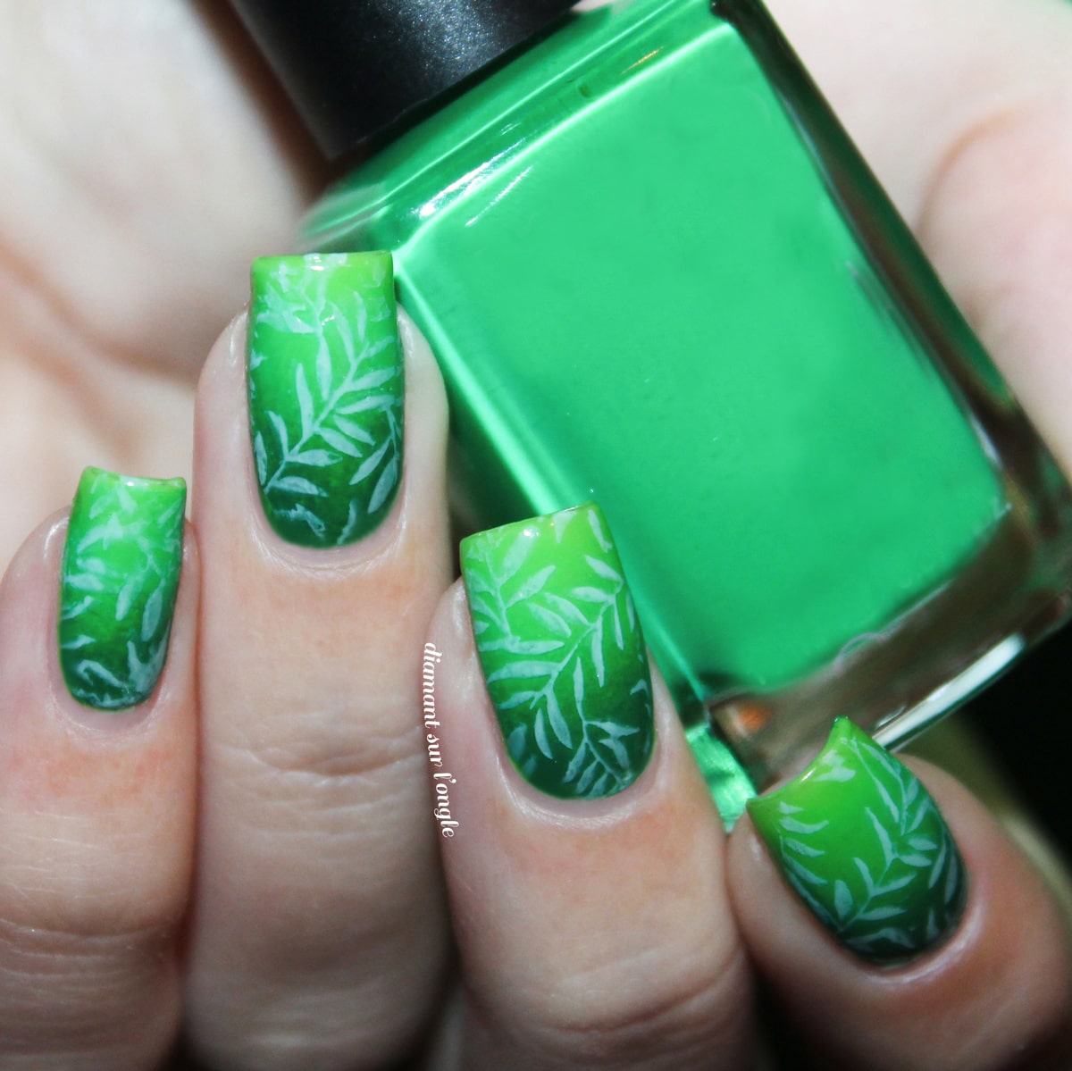 nail art tropical