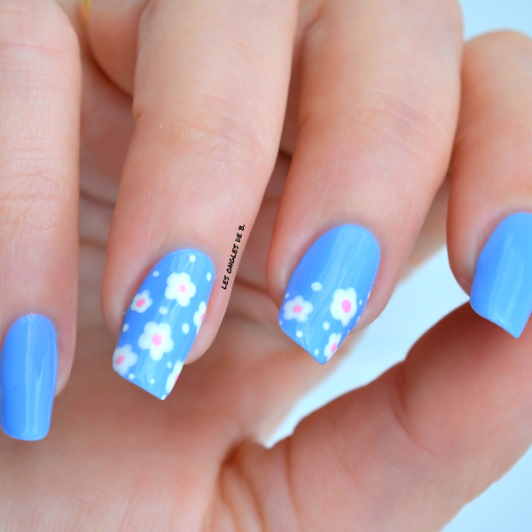 Tuto nail art fleurs