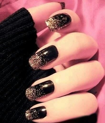 vernis a ongles noir