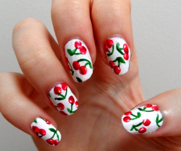 nail art cerises